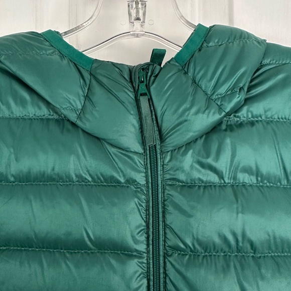 COPY - Aritzia Packable Down Puffer Jacket - Picture 4 of 11
